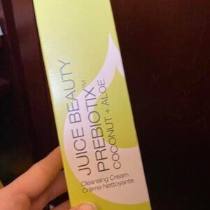 Juice Beauty Coconut Aloe Cleansing Cream
